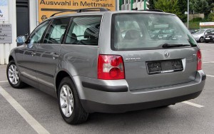 1024px-VW_Passat_B5_Variant_Facelift_20090830_rear